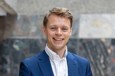 Sondre Handeland - Leder Salg